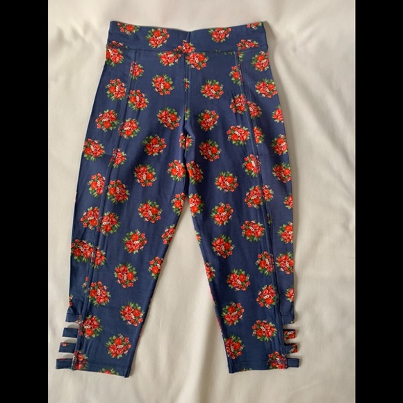 Matilda Jane Super cute and soft leggings - Picture 9 of 11